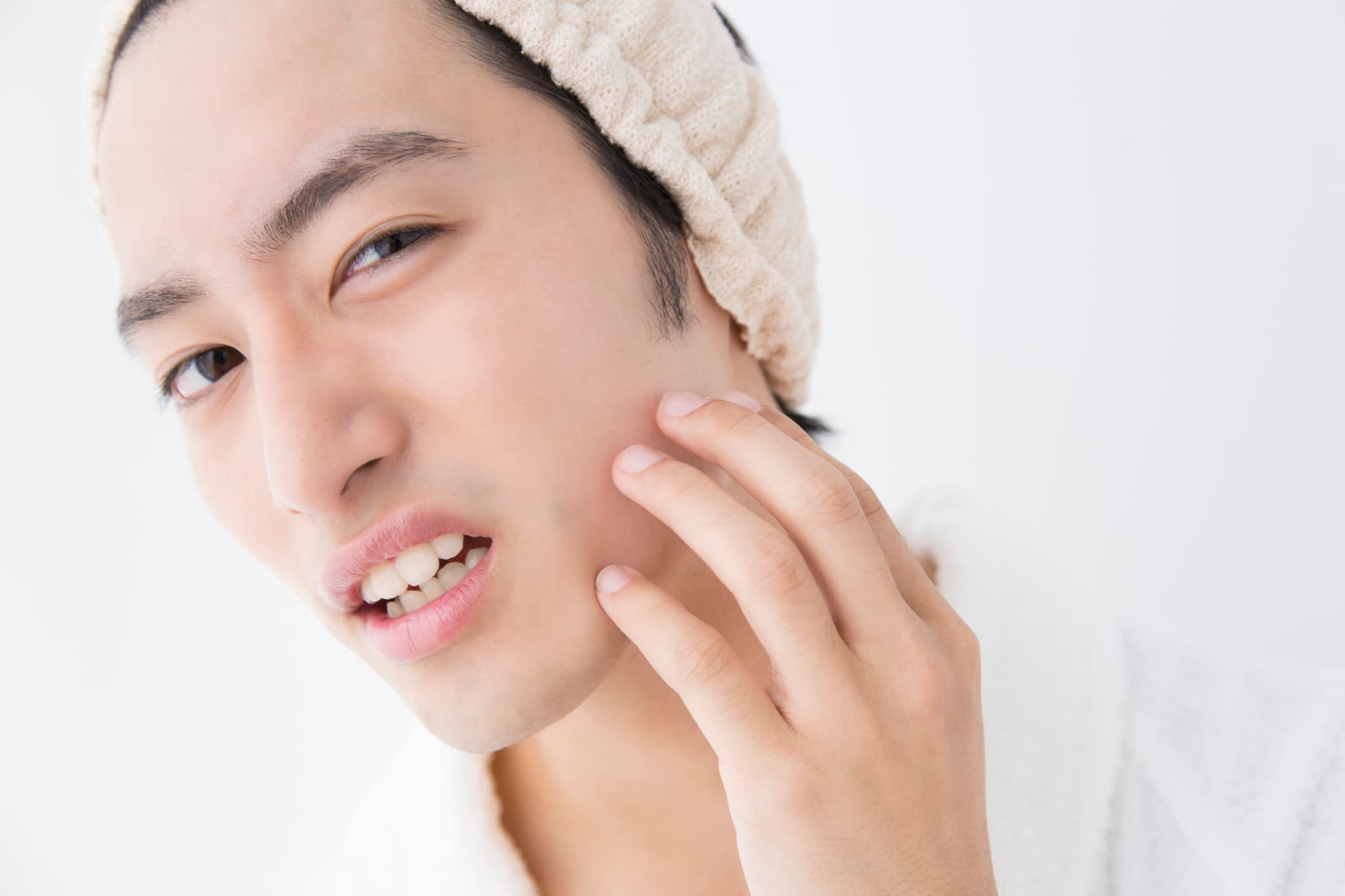 肌悩みを抱えている30代男性